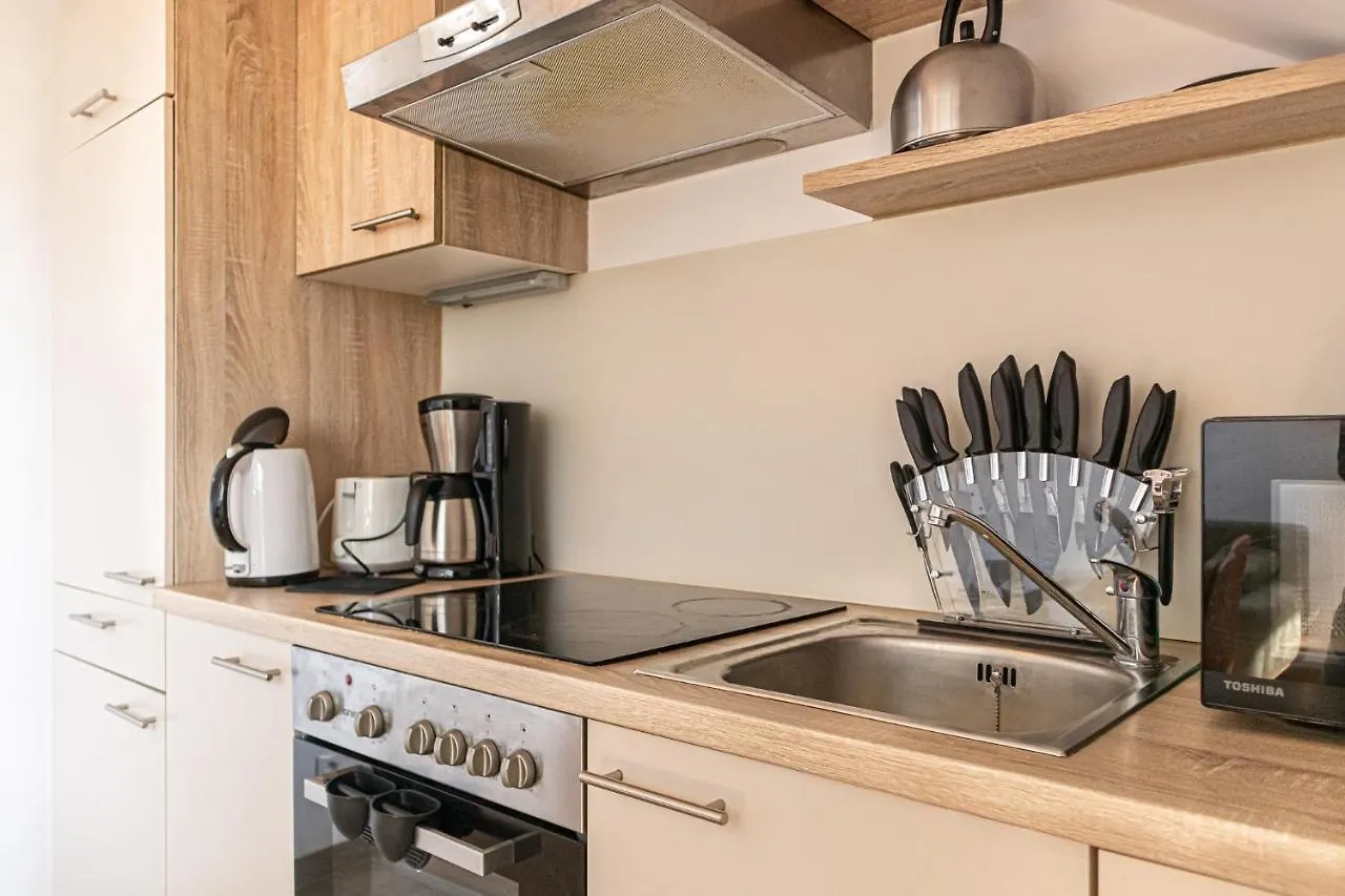 Charming 1Br And 1Lr Apt Modern Design Donaustadt Wiedeń 0*,  Austria