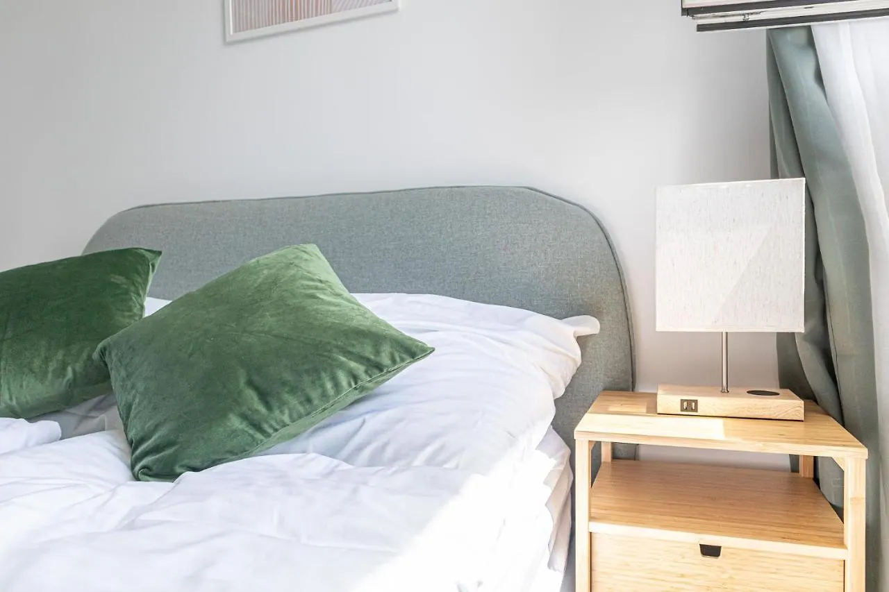Charming 1Br And 1Lr Apt Modern Design Donaustadt Wiedeń
