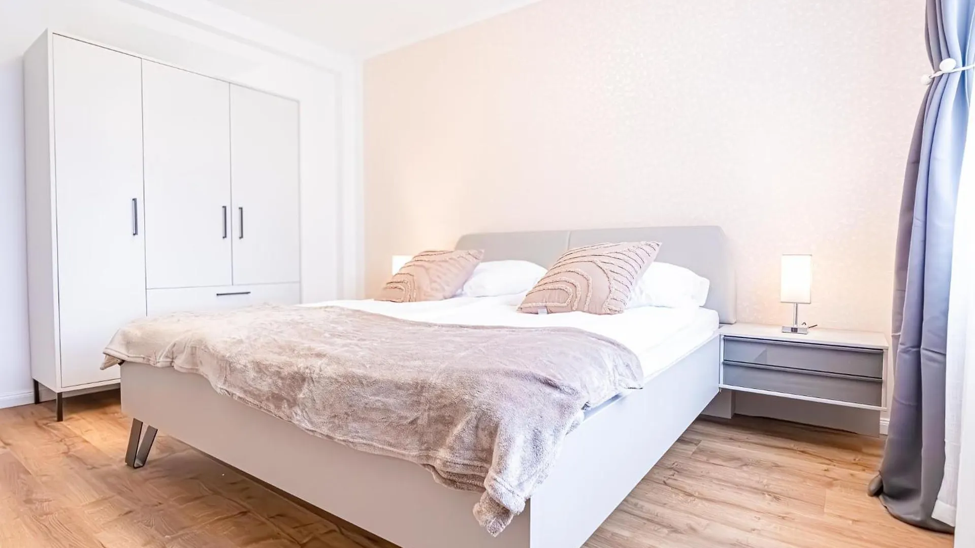 Charming 1Br And 1Lr Apt Modern Design Donaustadt Wiedeń Apartament