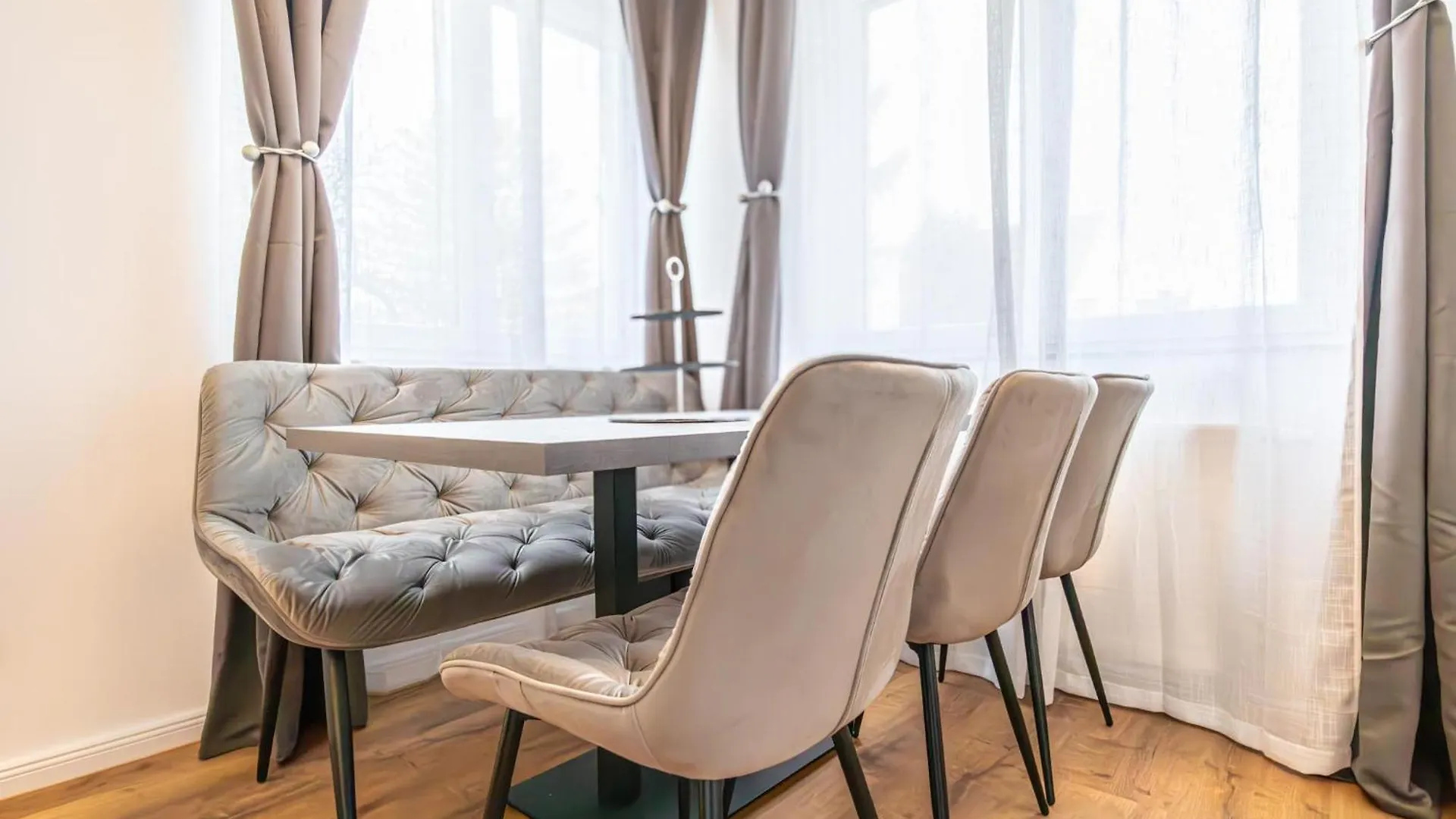 Charming 1Br And 1Lr Apt Modern Design Donaustadt Wiedeń 0*,