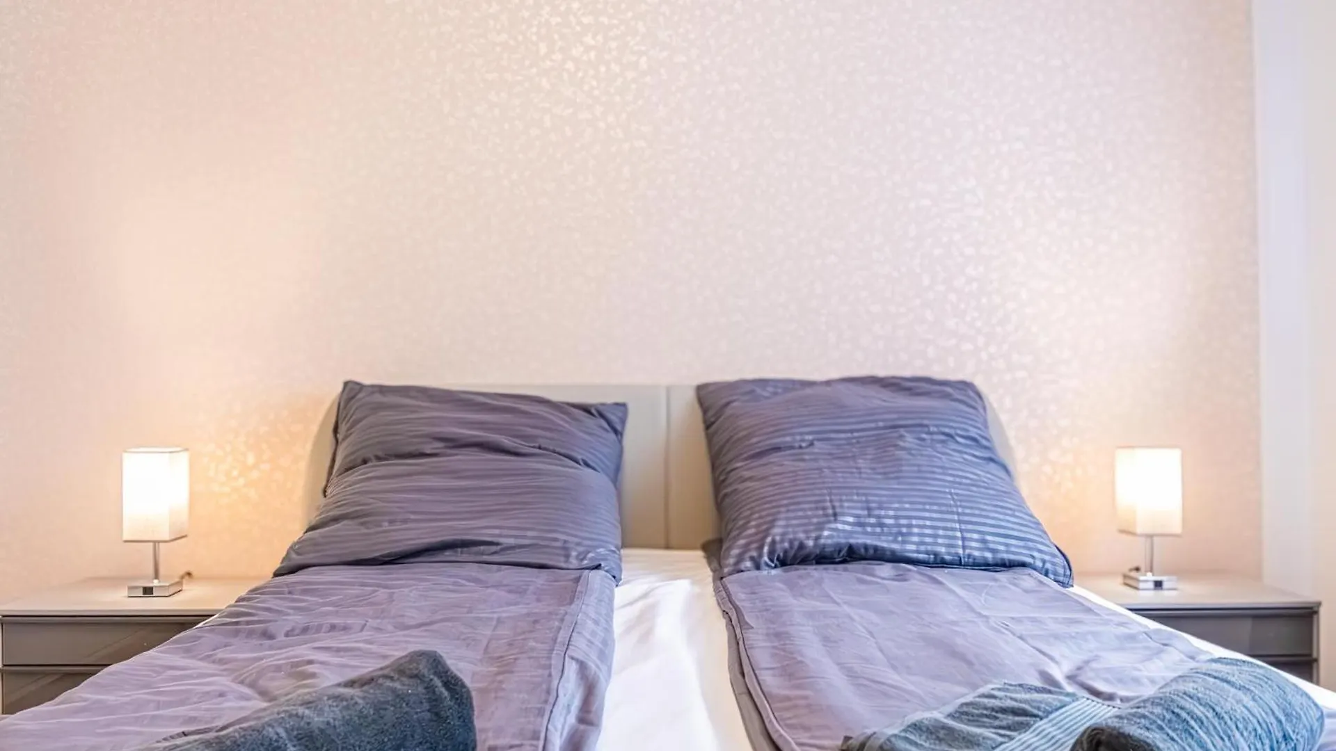 Charming 1Br And 1Lr Apt Modern Design Donaustadt Wiedeń Apartament