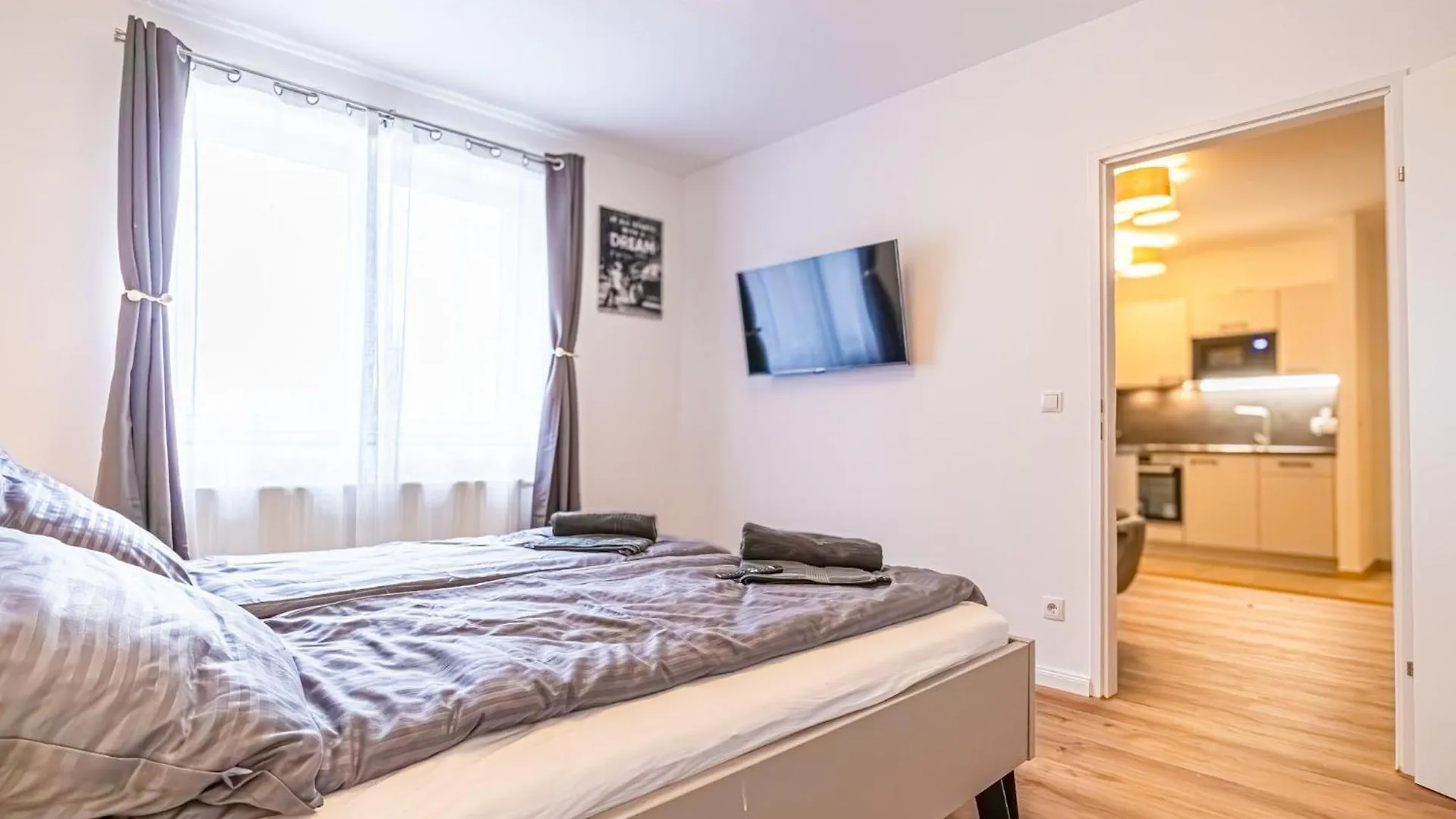 Charming 1Br And 1Lr Apt Modern Design Donaustadt Wiedeń Austria