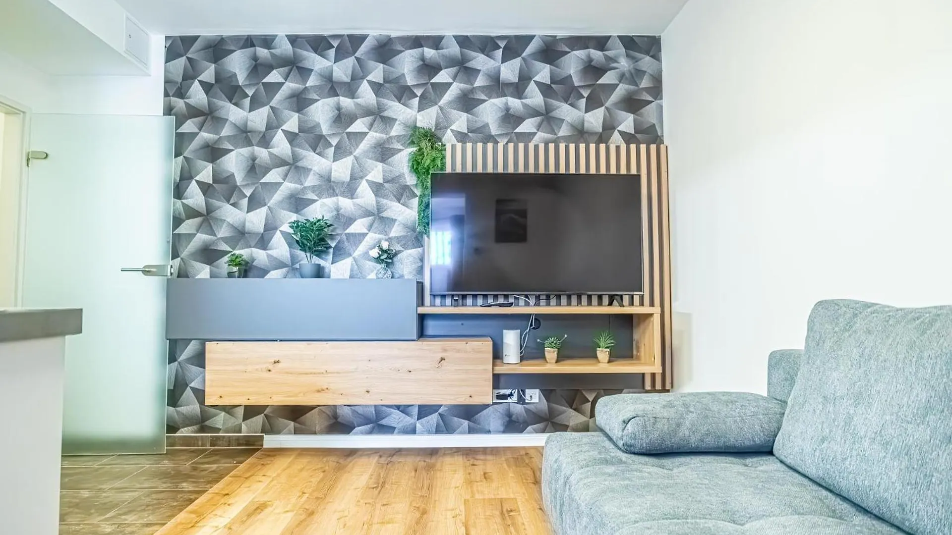 Apartament Charming 1Br And 1Lr Apt Modern Design Donaustadt Wiedeń