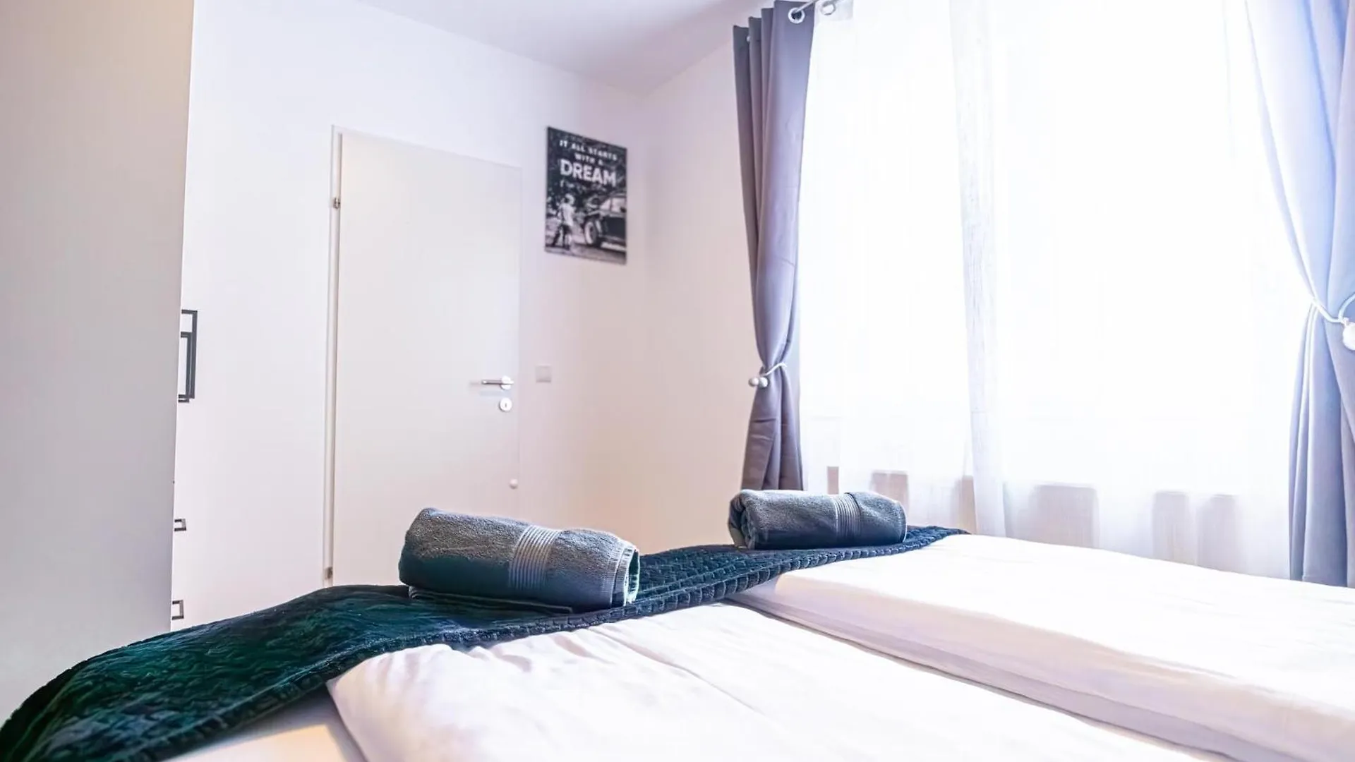 Charming 1Br And 1Lr Apt Modern Design Donaustadt Wiedeń 0*,